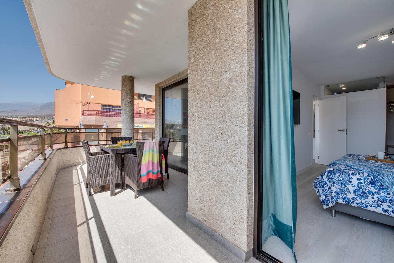 Modern Apartments Los Cristianos Center מראה חיצוני תמונה