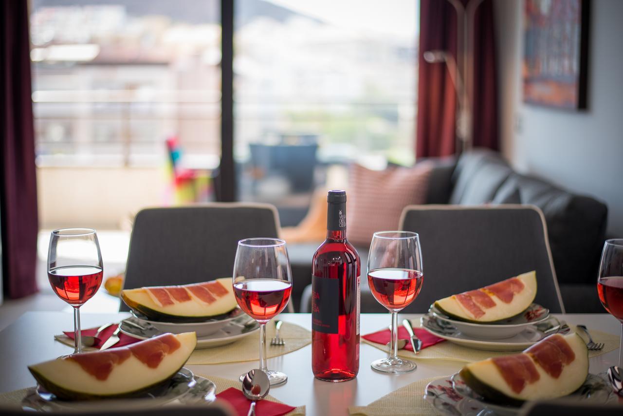 Modern Apartments Los Cristianos Center מראה חיצוני תמונה
