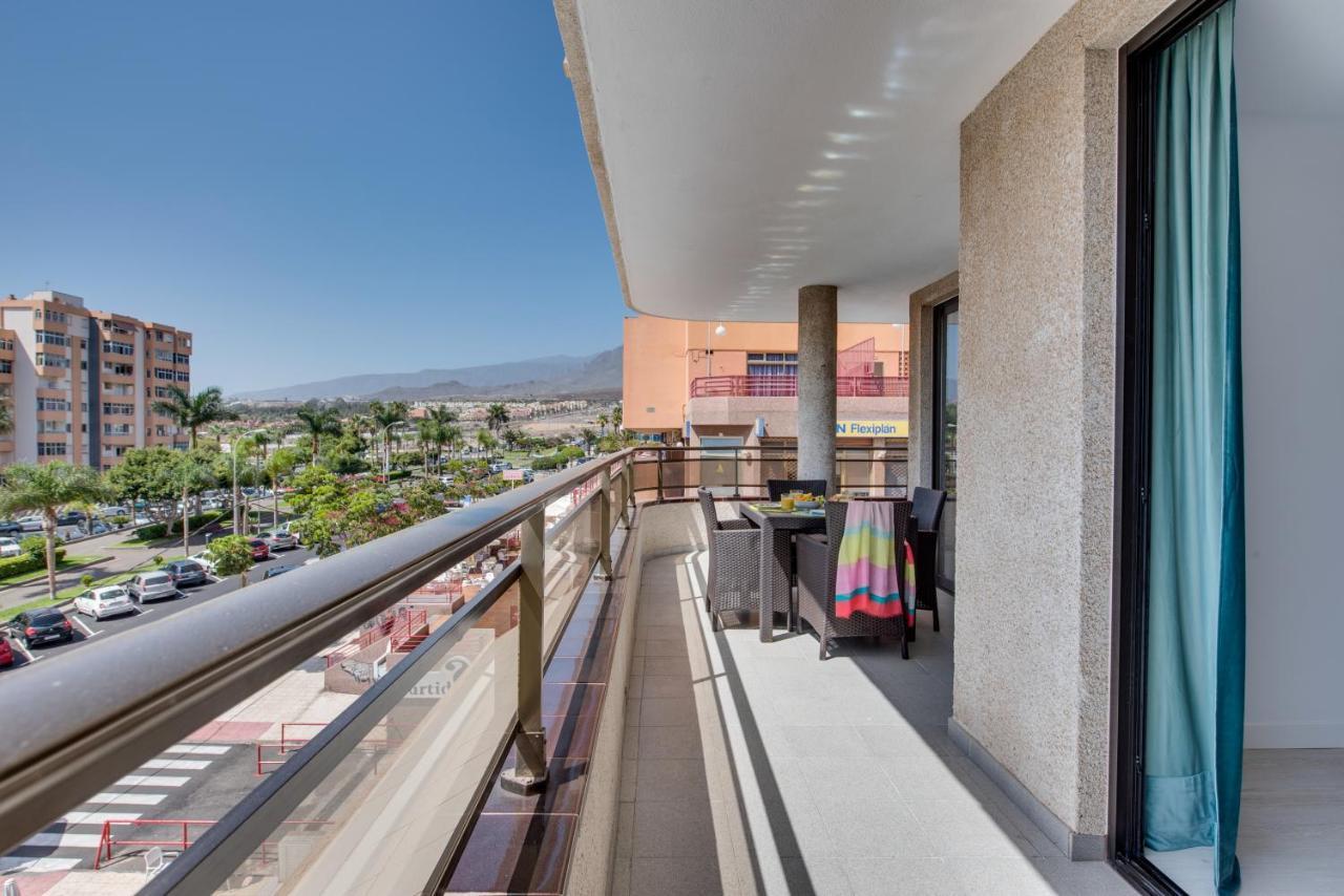 Modern Apartments Los Cristianos Center מראה חיצוני תמונה