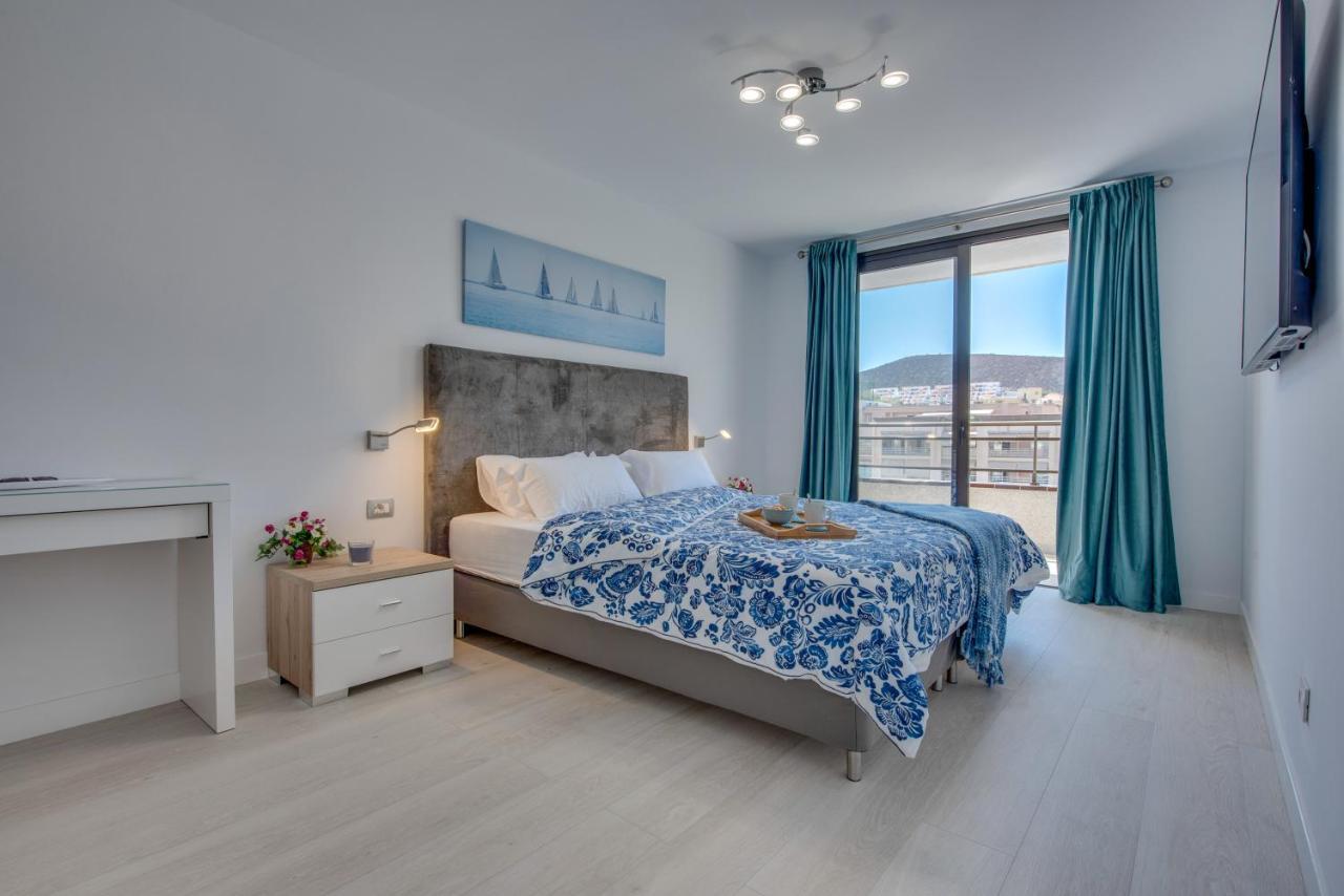 Modern Apartments Los Cristianos Center מראה חיצוני תמונה